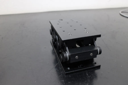 SIGMA LJA-80133 Z-Axial Stage for Precise Positioning in Microscopy
