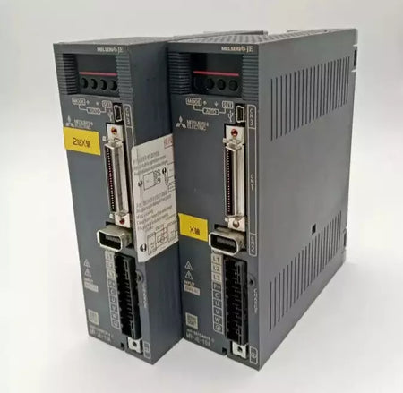Set of 2 Mitsubishi MR-JE-10A AC Servo Drive 100 Watt 200V