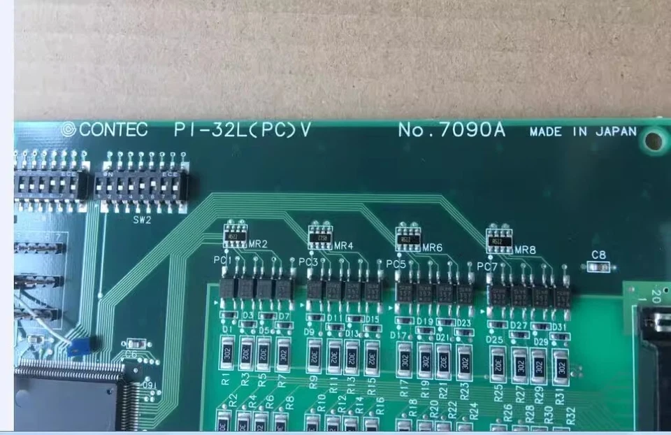 PI-32L(PC)V No.7090A