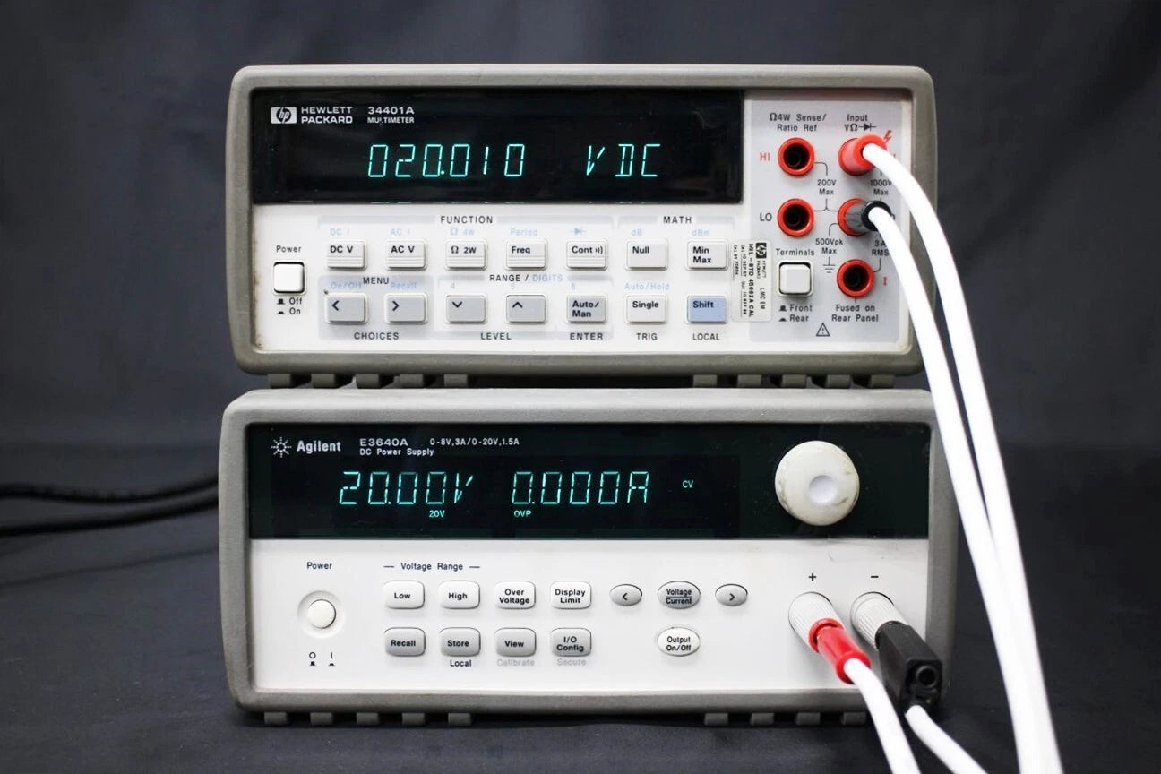 Agilent E3640A 30W Power Supply 8V, 3A / 20V, 1.5A
