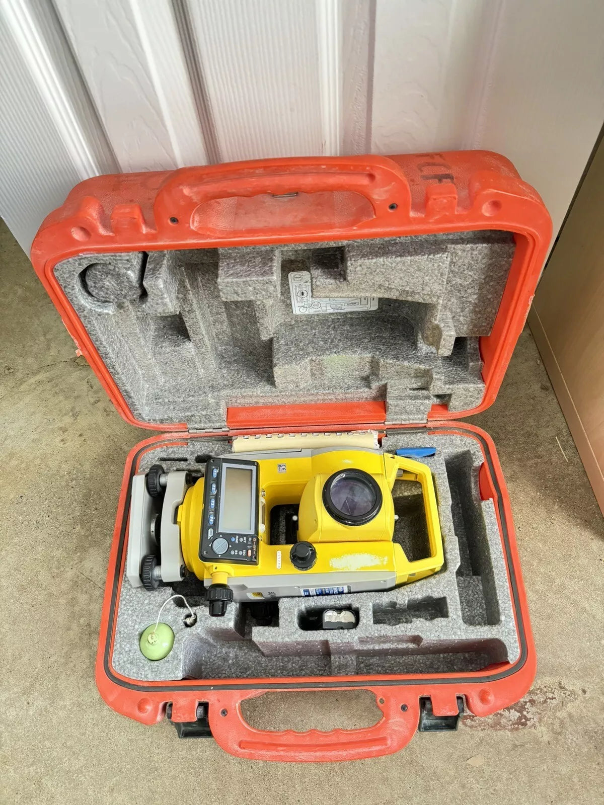 Sokkia SCT6 Total Station with Case - Fast Shipping