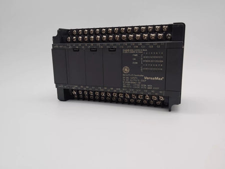 GE FANUC VersaMax IC200UDD040-DF Micro Plus Controller 40 Point PLC