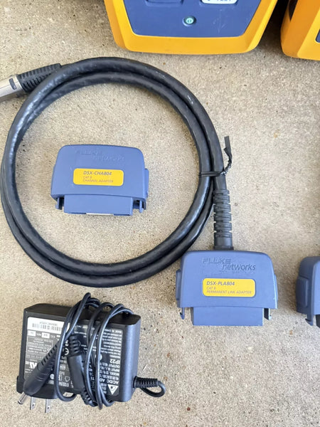 Fluke Networks DSX-8000 Cable Certifier Tester Kit (Calibrated 2023-2024)