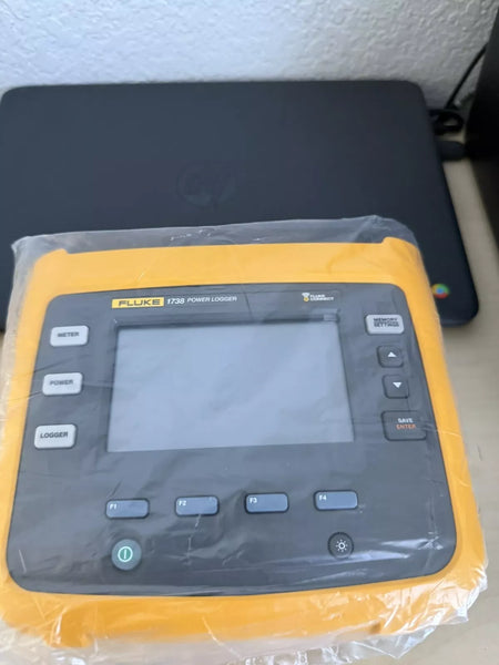 Fluke 1738 Power Logger Kit 3 Phase with Accessories Calibrated 2024