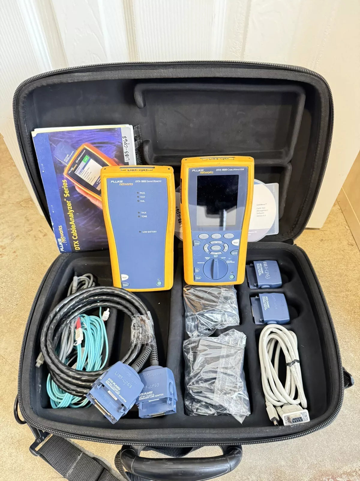 Fluke Networks DTX-1800 Cat6 Cat6a Test Set with DTX-PLA002 & DTX-CHA002