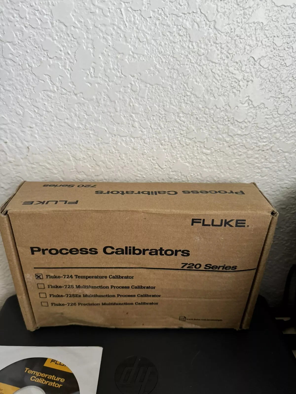 Fluke 724 Temperature Calibrator - New Sealed