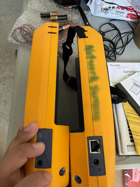 Fluke Networks DSX-5000 Versiv Cat6 Cable Certifier Tester Kit & FI-1000-Kit