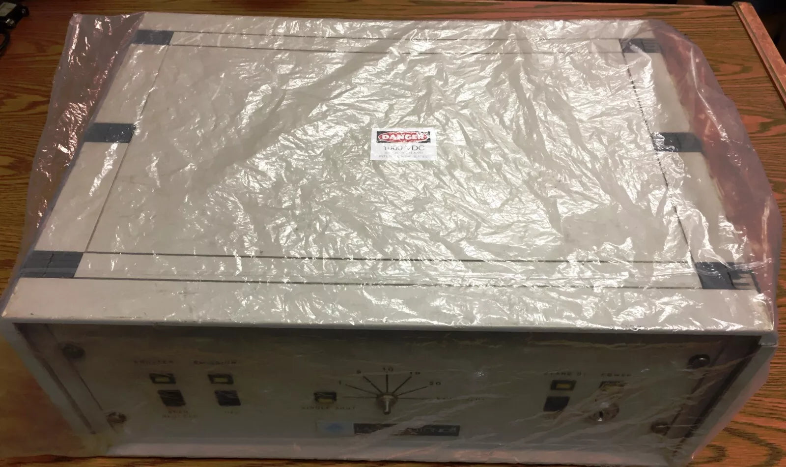 Laser Photonics YQL-102 Laser Power Supplier and Controller