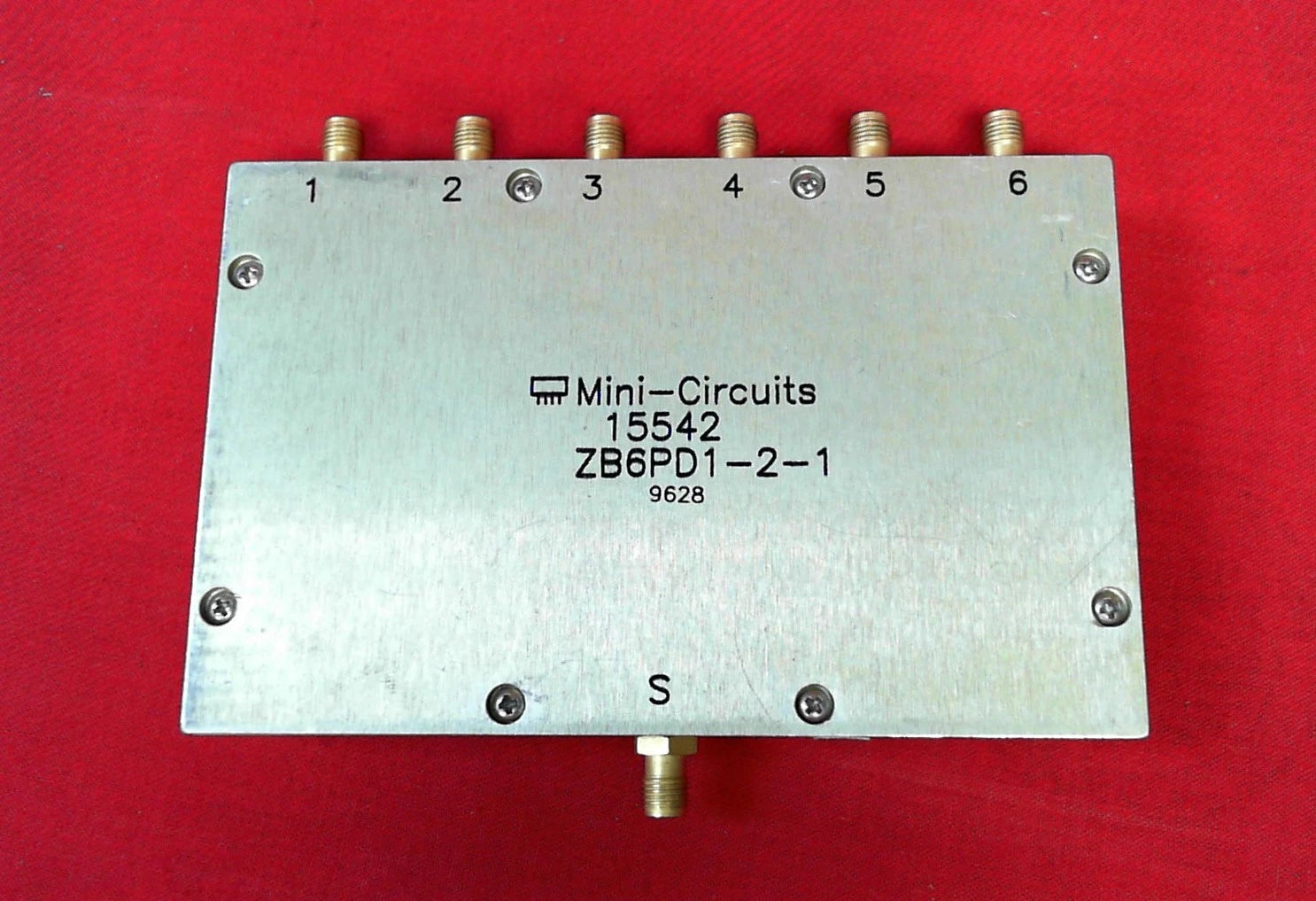 Mini-Circuits ZB6PD1-2-1 1-GHz to 2-GHz 6 Way SMA Power Splitter / Combiner