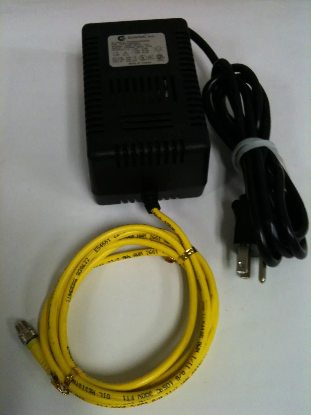 GlobTek AEC-R512-130 Class 2 Transformer with Lumberg RSMV3-632/2M Cable