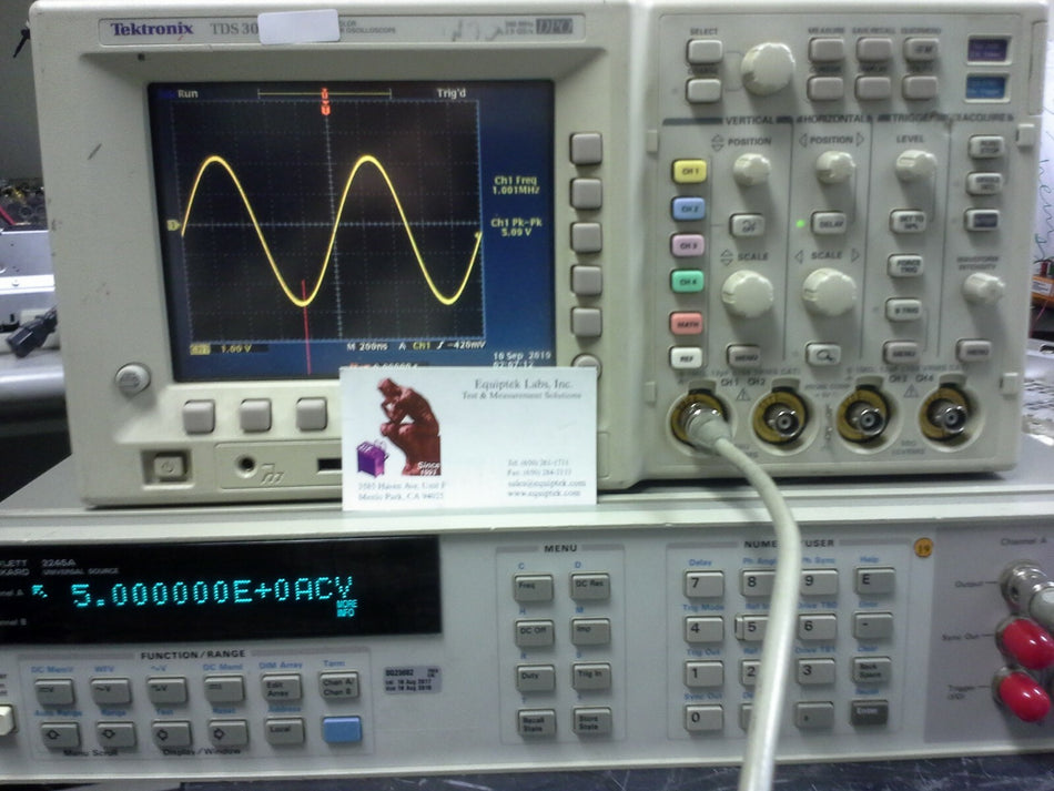 3245A High Resolution Signal Source by Agilent