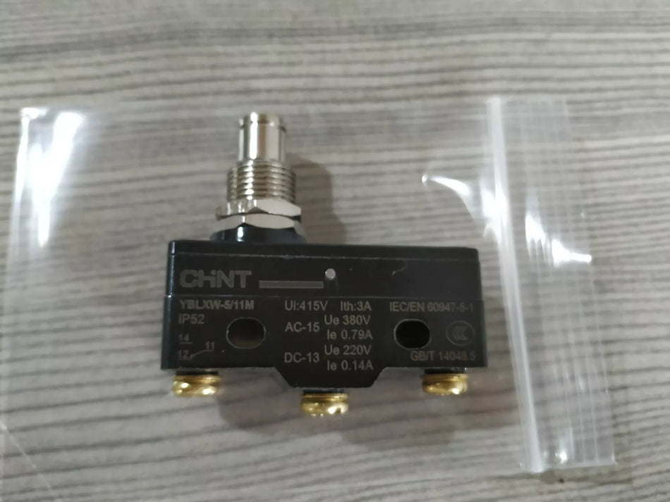 ONE NEW CHNT YBLXW-5/11M Circuit Breaker 11A Miniature Single Pole 230/400V