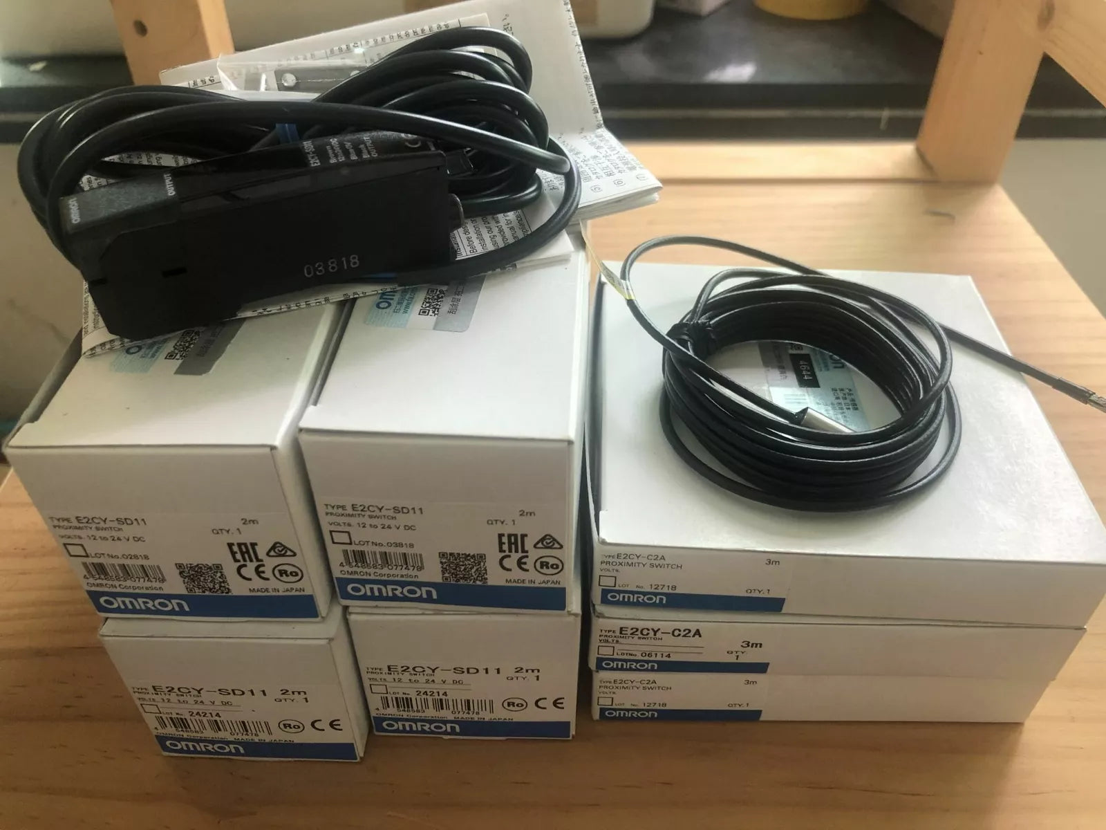 OMRON E2CY-SD11 Proximity Switch E2CY-SD11