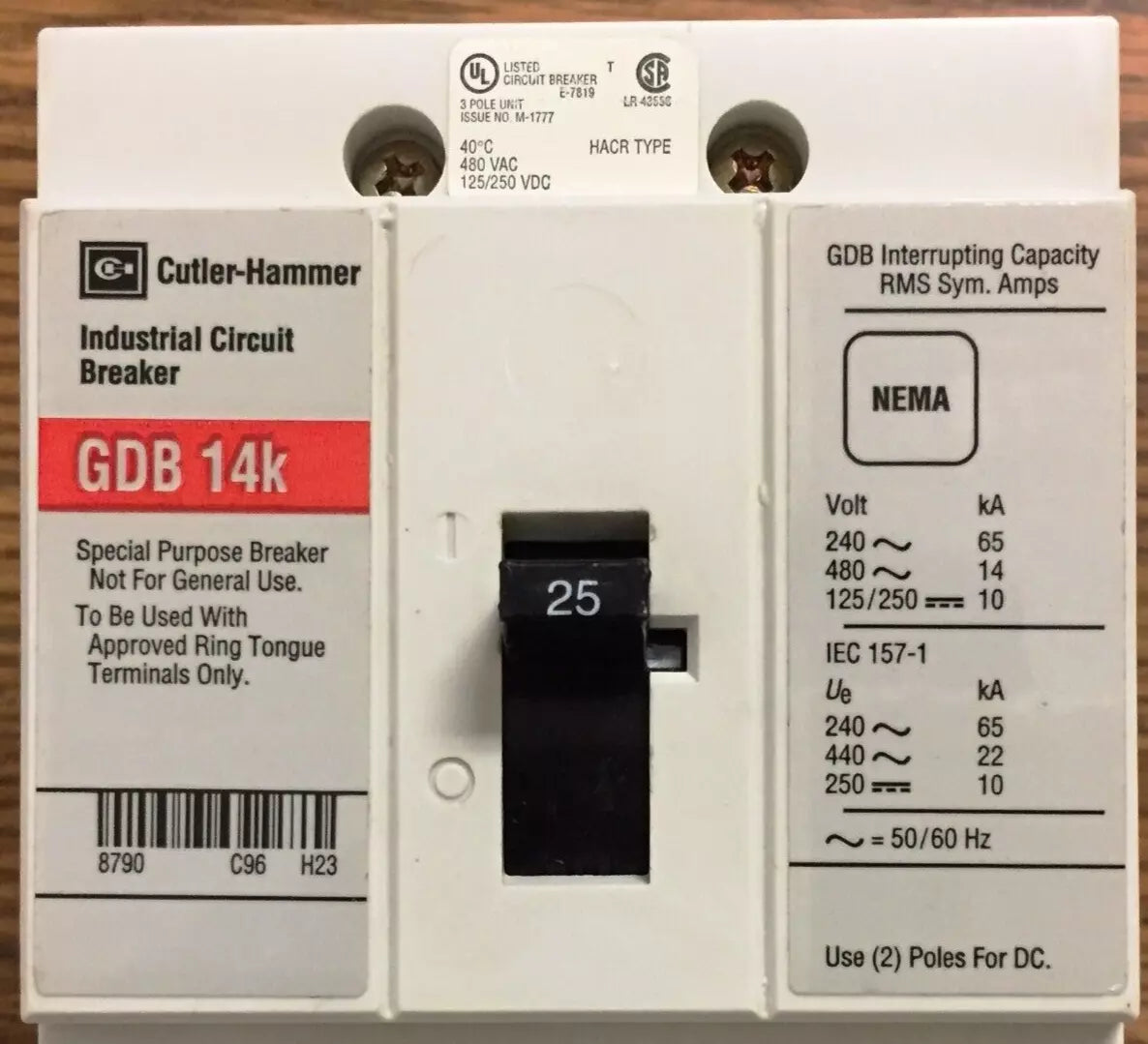 Cutler-Hammer GDB3020D Industrial Circuit Breaker 480VAC 125/250VDC 25A 3-Pol
