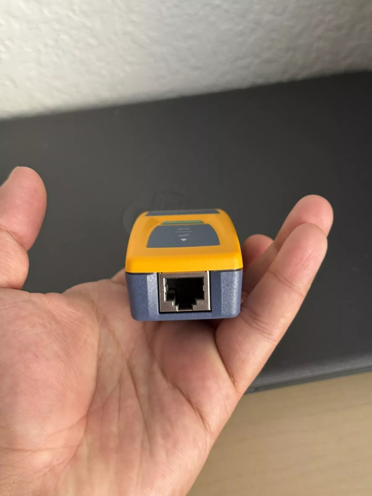 Fluke Networks LinkSprinter 100 Portable Network Tester
