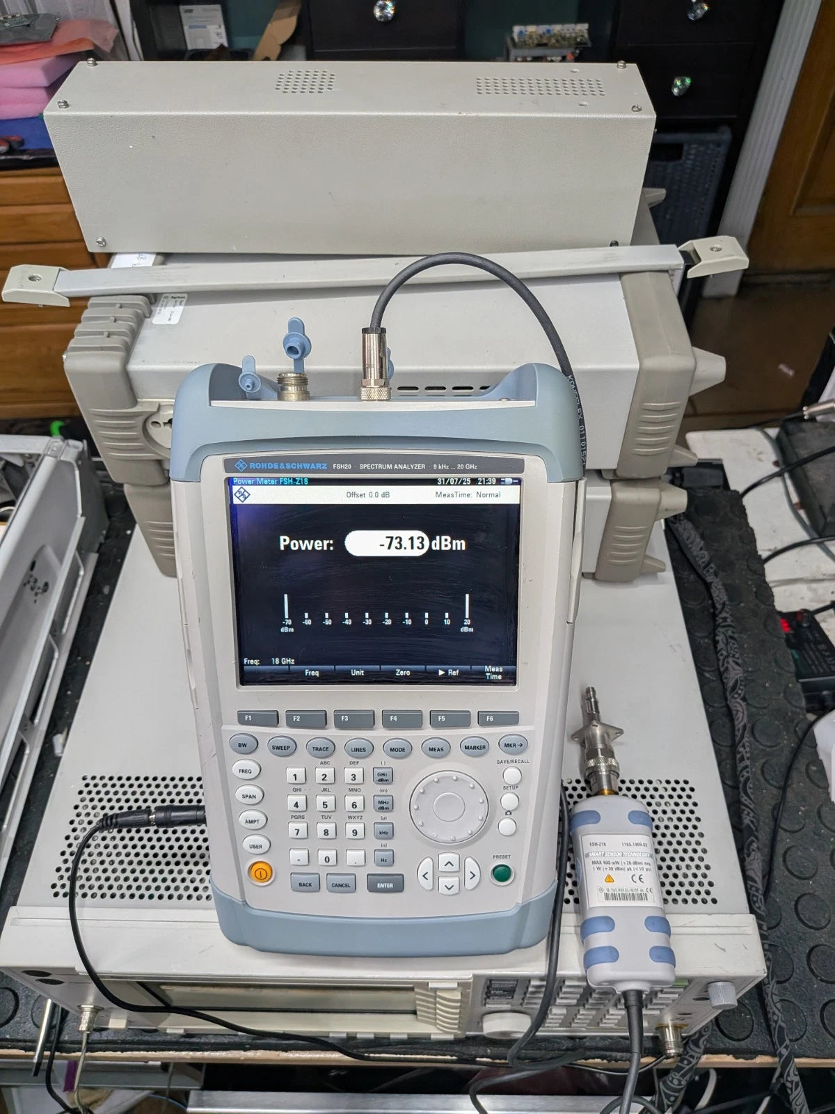 🔥Rohde & Schwarz R S Fsh20 K17 Handheld Spectrum Analyzer /Meter+Sensor !Cal'd!