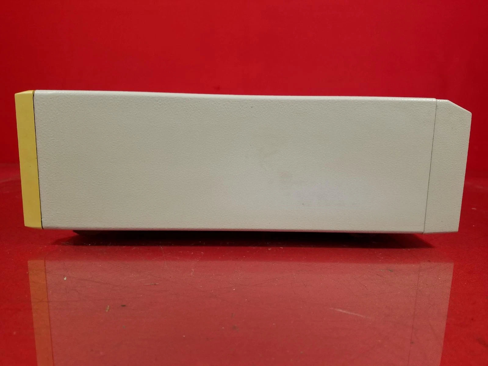 Fluke PM6669 Universal Frequency Counter (POWERED ON) SM754874