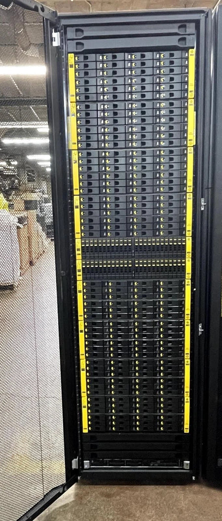 HPE 3PAR 8400 4 Node Disk Array 192x 6TB SAS K2P96A