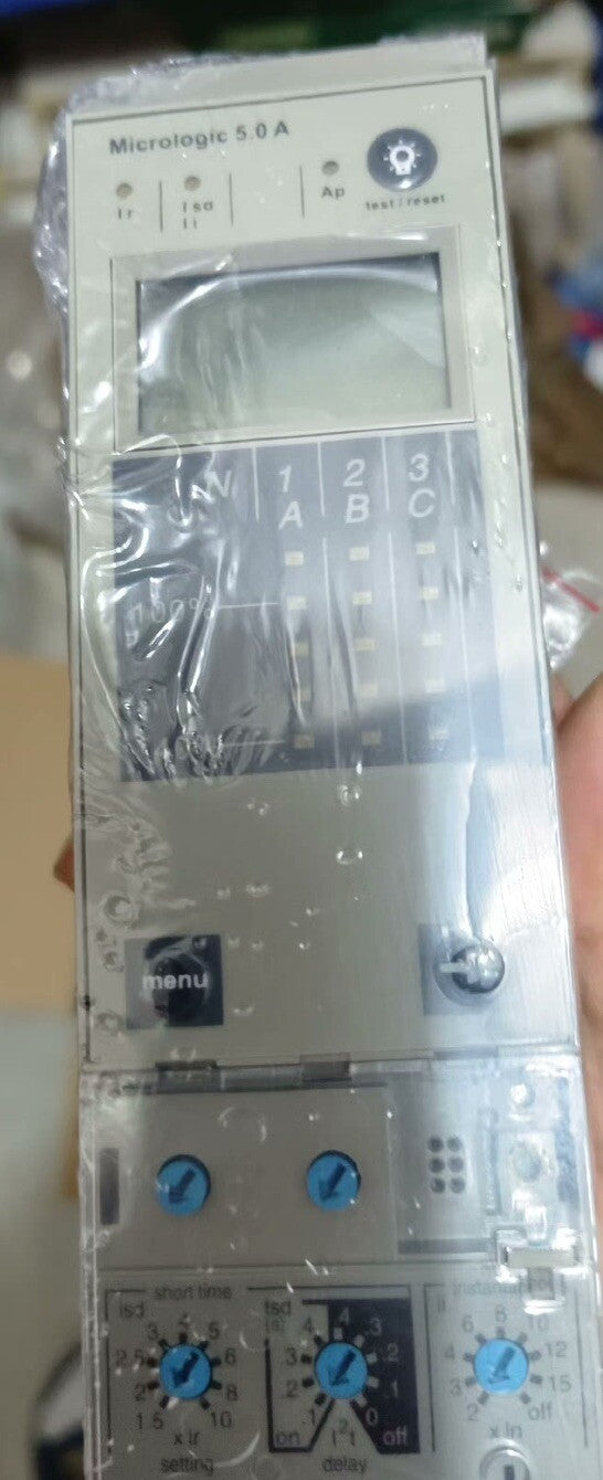 全新Microogic 5.0A带盒33072