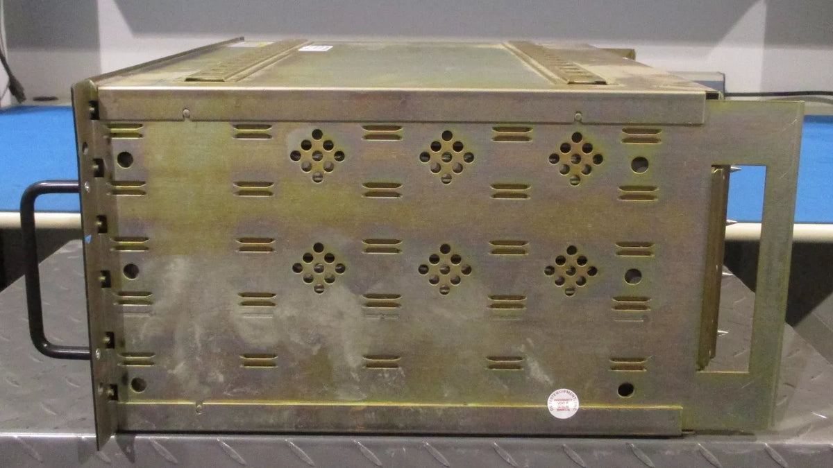 Motorola iDEN T5939A 800 Quad Channel Amplifier with Power Supply, Ex/Cntrl & 4 Receivers