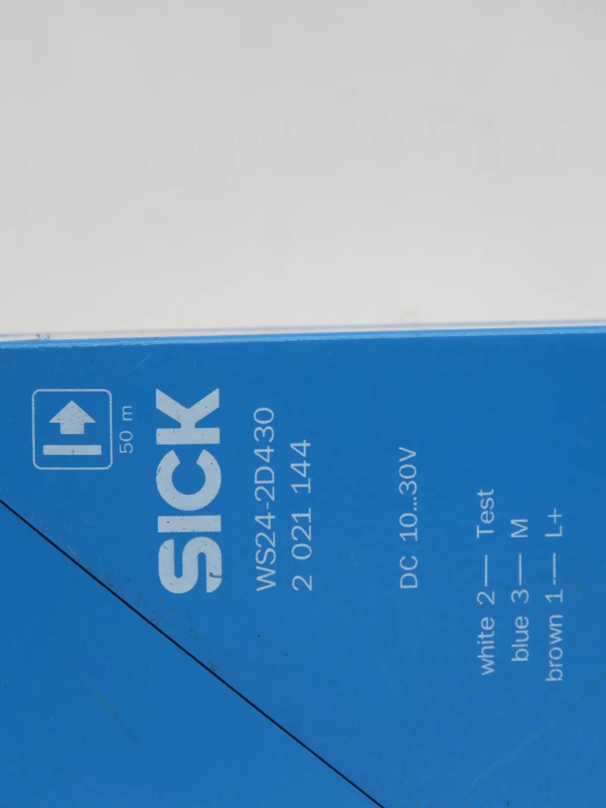 SICK WS24-2D430 Photoelectric Sensor 10-30 V DC IP 69K Rated