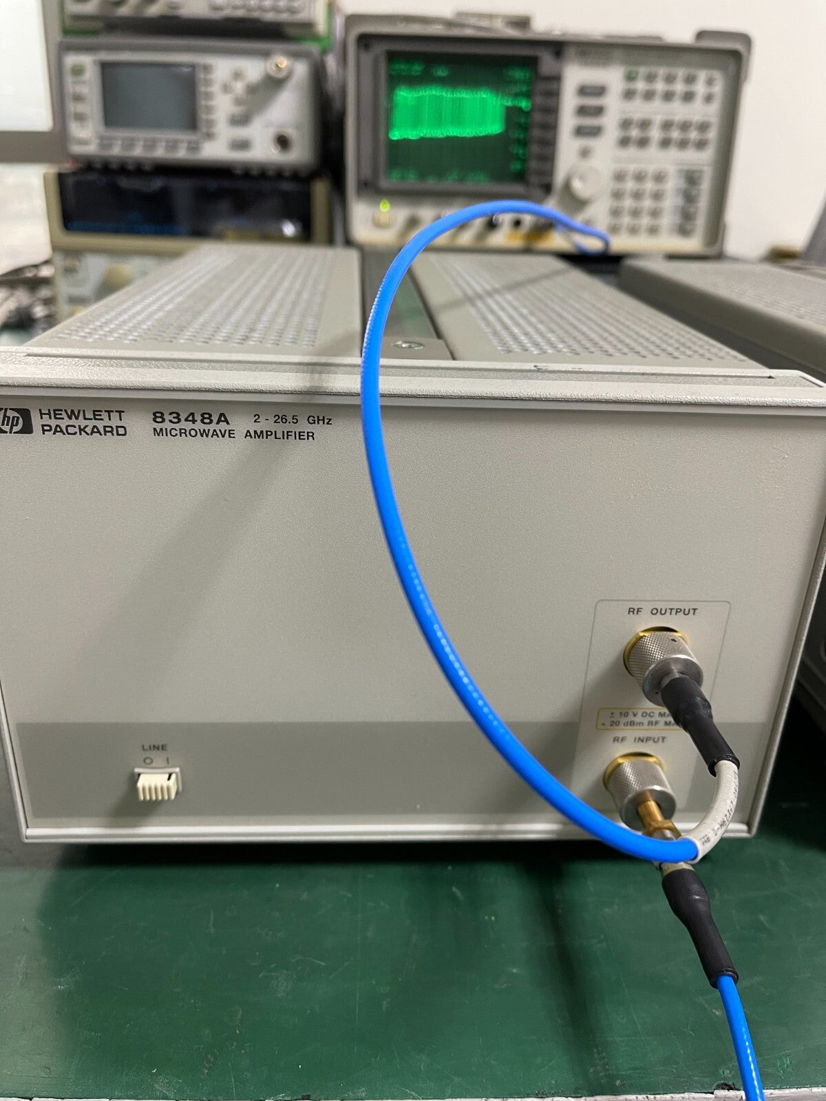 HP Agilent 8348A 2GHz - 26.5GHz Microwave Amplifier _ 0572_0573