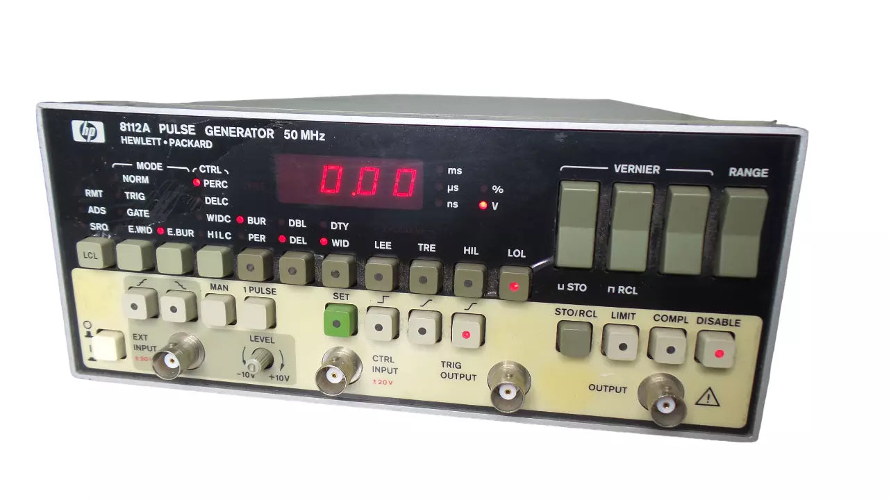 HP 8112A Pulse Generator 50 MHz for Precision Signal Generation
