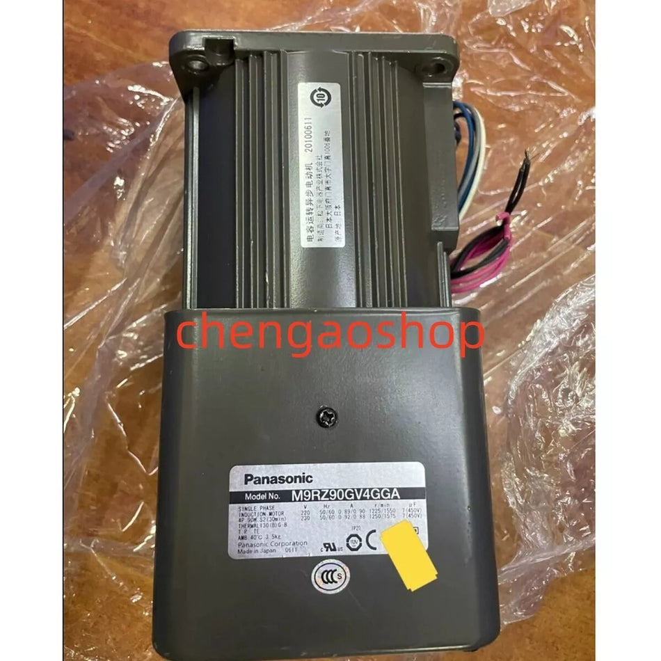 1PC NEW M9RZ90GV4GGA motor () #L6158Y LZ