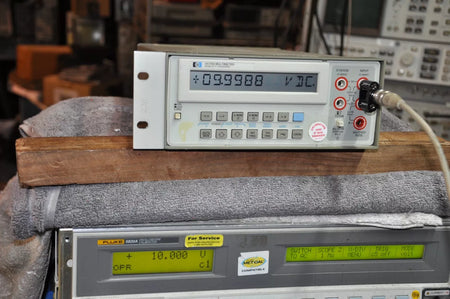 Anainstr Digital Multimeter with LCD Screen and Auto-Ranging Function