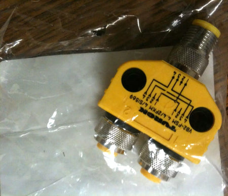 Turck VB2-FSM 4.4/2FKM 4/S1569 Actuator and Sensor Splitter