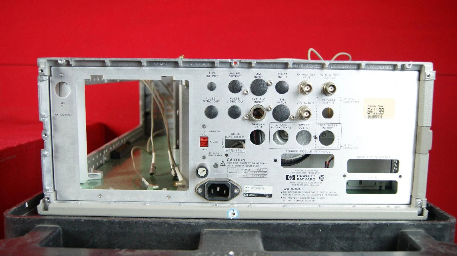 HP Agilent 83621A 10 MHz to 20 GHz Synthesized Sweeper 3420A00578 PARTS UNIT