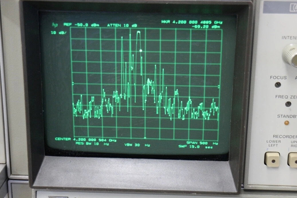 HP 8566A 100Hz-22GHz Spectrum Analyzer