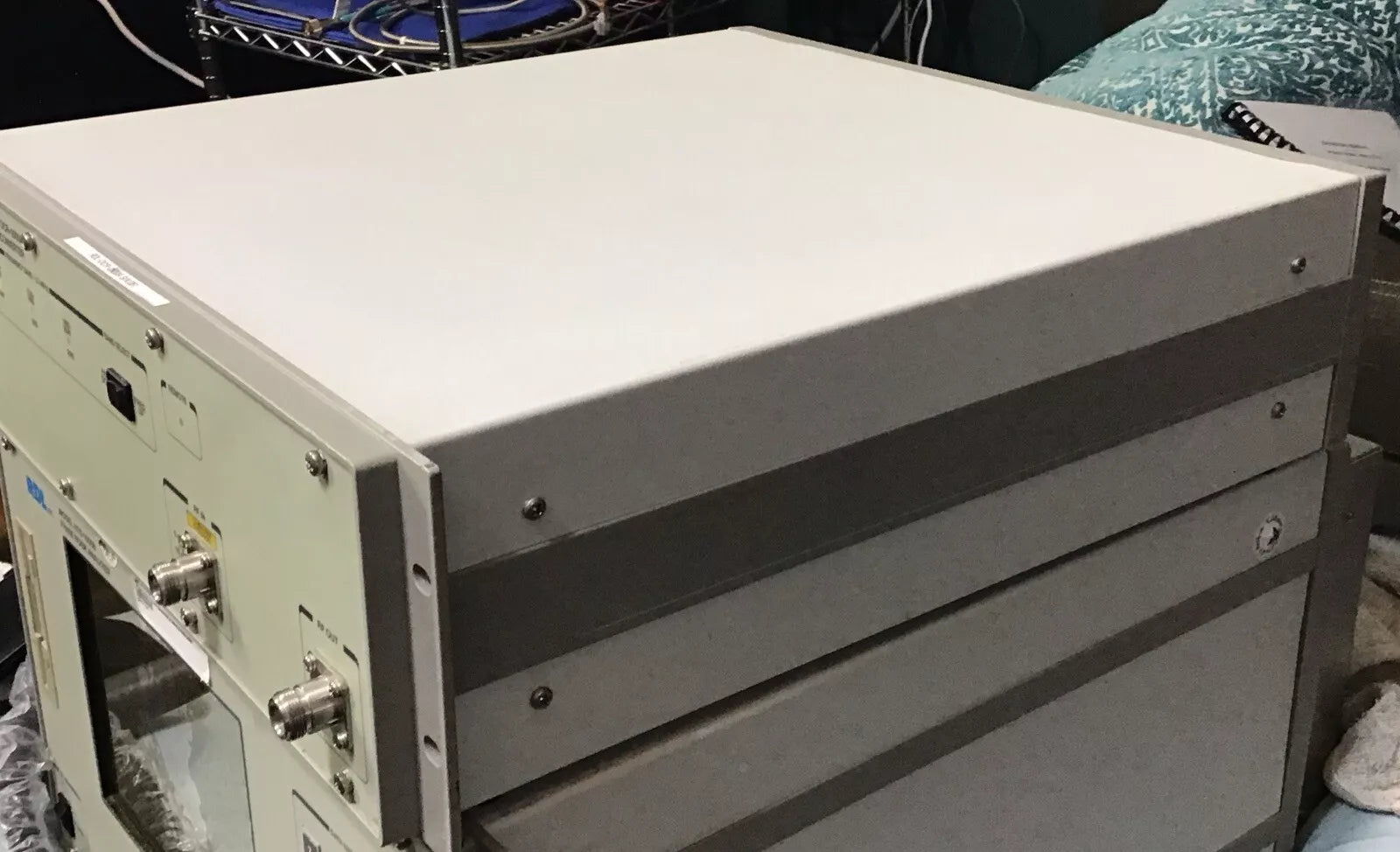 RDL Model DCR-2500A Downconverter Ultra Low Phase Noise Design