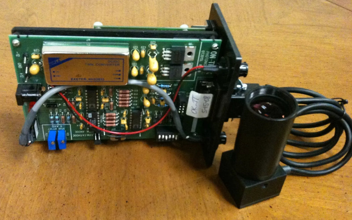 On-Trak OT-301SL Position Sensing Amplifier with Camera & SCA814 Servo Controlled