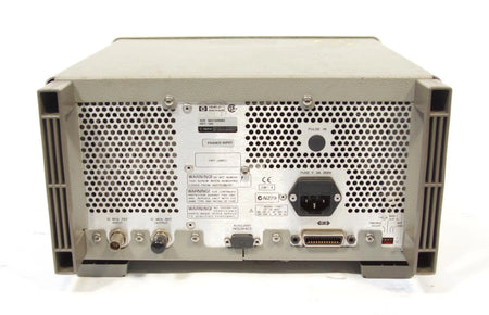 HP / Agilent 8648C Synthesized Signal Generator 9 kHz - 3200 MHz