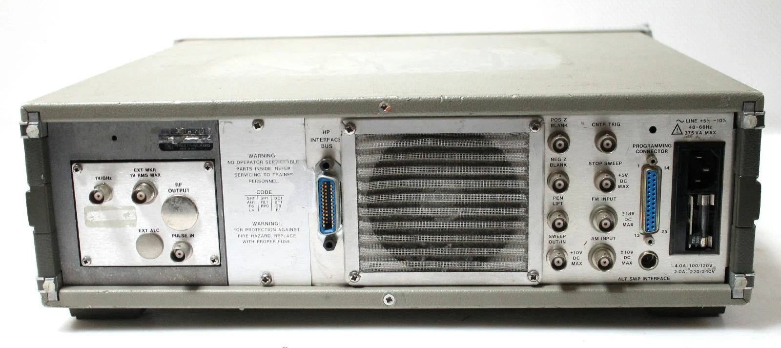 HP/Agilent 8350A Sweep Oscillator w HP 83522A RF Plug-In 10 MHz - 2.4 GHz