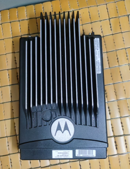 Motorola XTL 5000 Walkie-talkie Vehicle-mounted Station