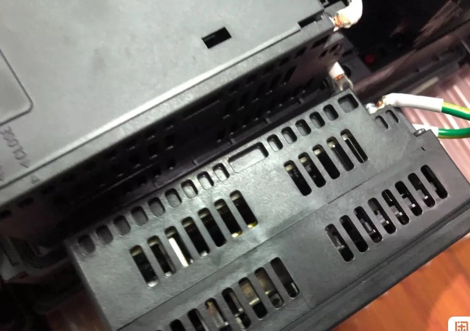 GT1655-VTBD HMI Touchscreen Display for Industrial Automation