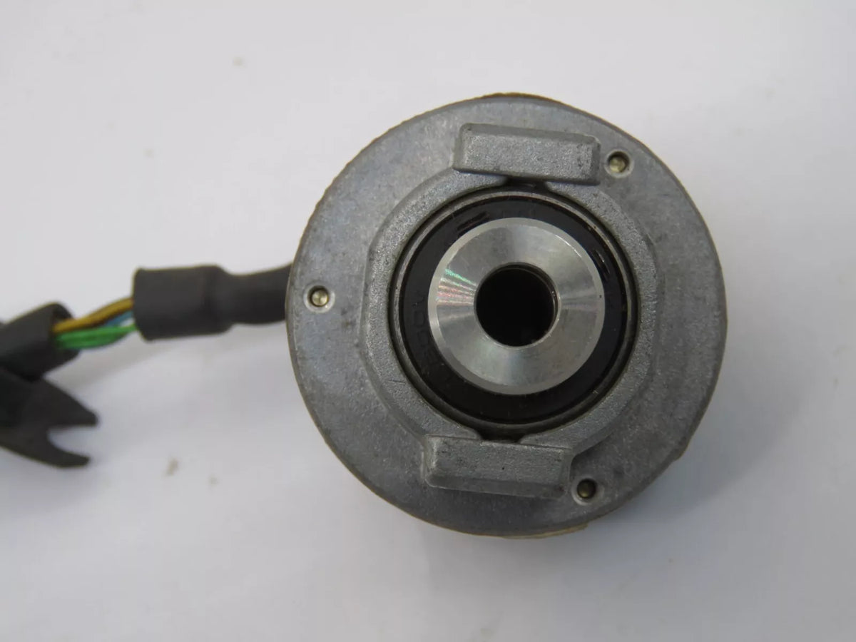 TAMAGAWA FA-CODER TS5214N364 Encoder 5V 2500 Pulses 8 Pole for SVM-210
