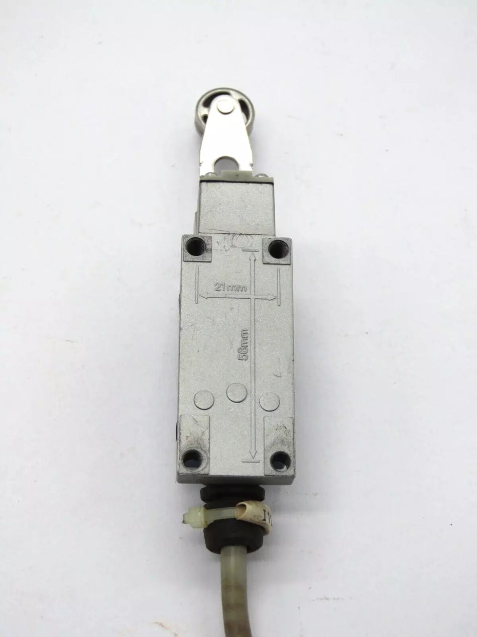 Telemecanique XCE146C Limit Switch for Industrial Applications