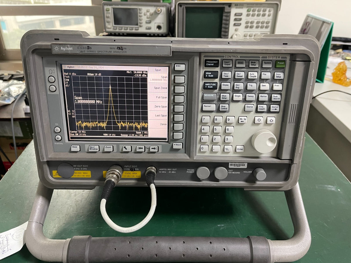 Agilent ESA E4405B 9kHz - 13.2GHz Spectrum Analyzer - XG eqpt