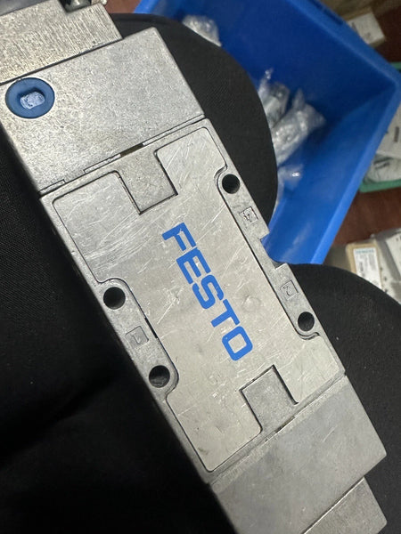 Festo MFH-5/3E-1/8-B 30483 Valve: Features, Specifications
