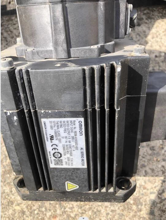 High Precision R88M-K1K520C-BS2 Servo Motor for Industrial Automation