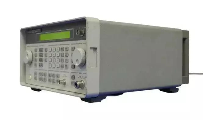 Agilent 8648B Signal Generator w/1E2-1E5-1E6-1EA& H31Options