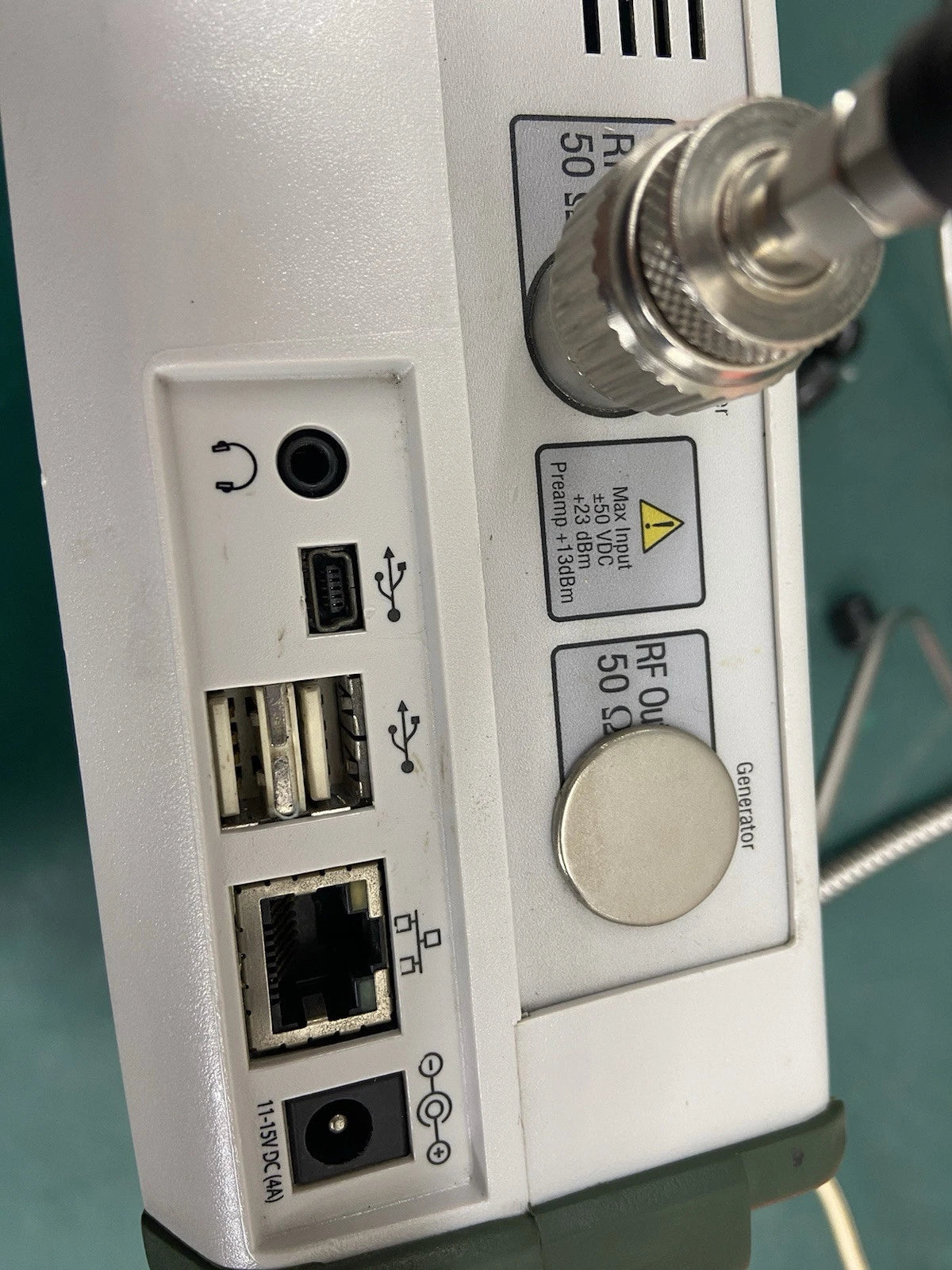 Anritsu Handheld Spectrum Analyzer Master MS2720T Portable with Excellent Calibration and Options