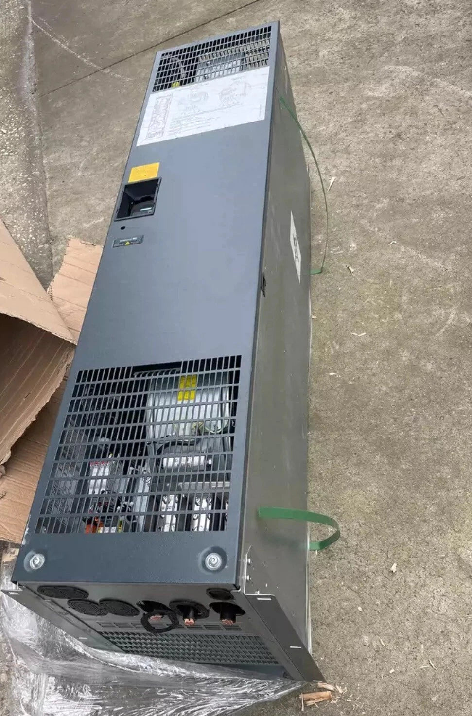Siemens 6SE6440-2UD41-3GB1: Frequency Inverter Drive