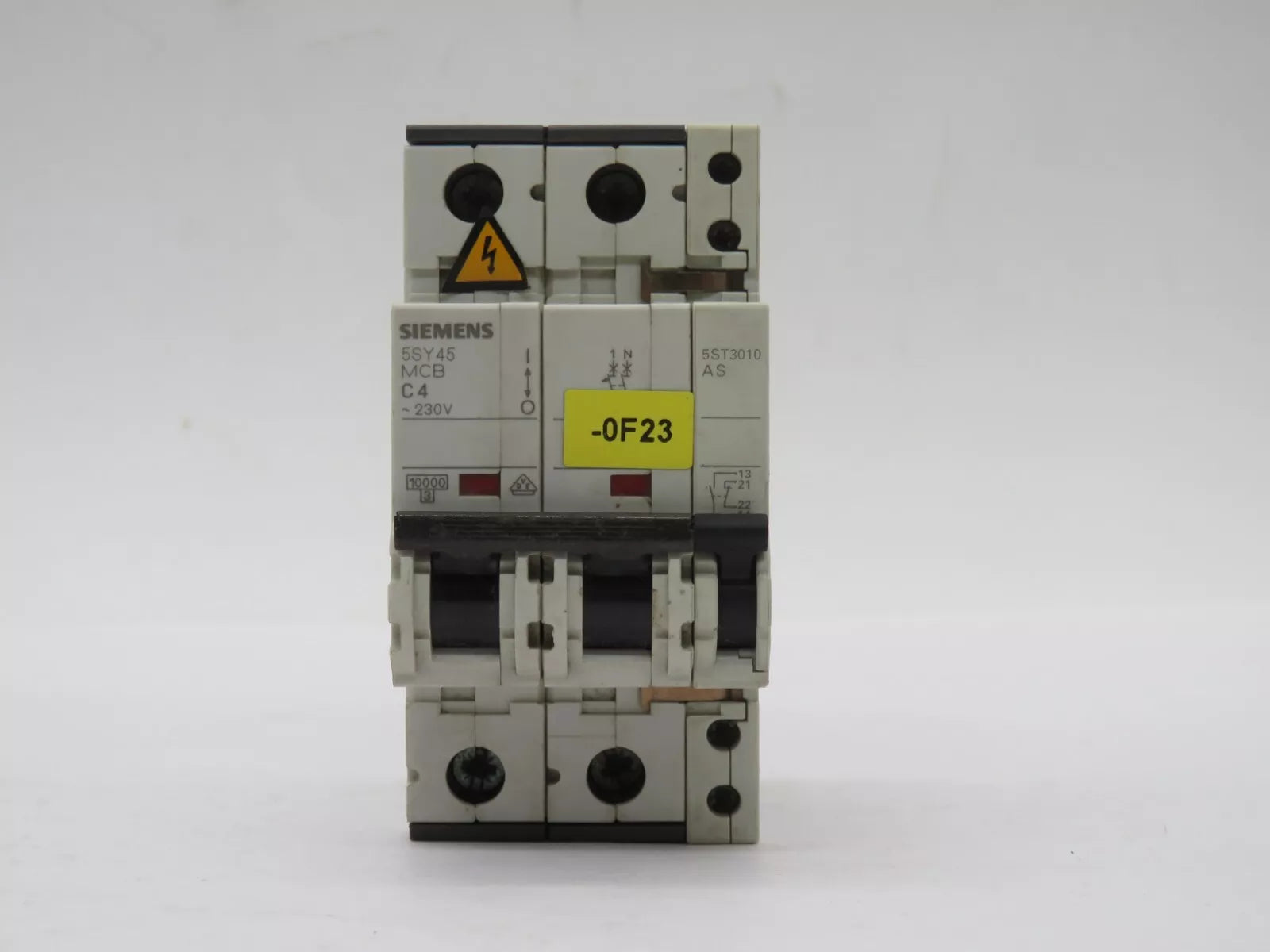 SIEMENS 5SY4504-7 Circuit Breaker Miniature 1+N Pole 4 Amp 230VAC 10kA