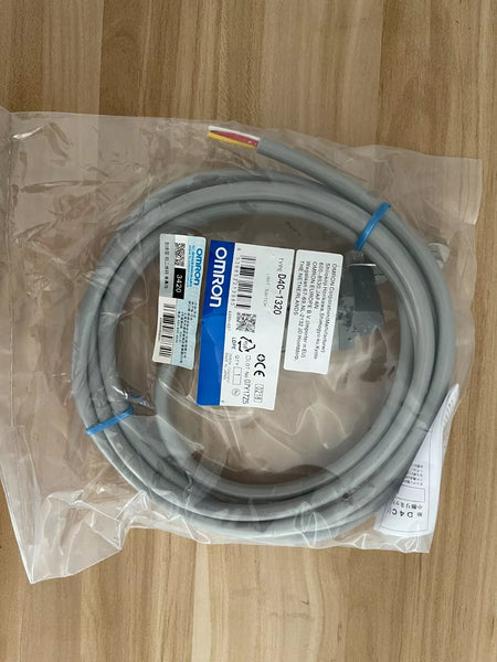 Omron D4C-1320 D4C1320 Limit Switch in Box - XG eqpt