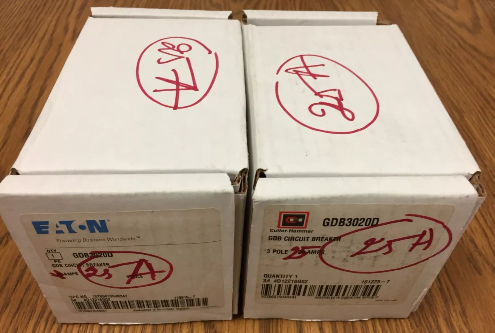 Cutler-Hammer GDB3020D Industrial Circuit Breaker 480VAC 125/250VDC 25A 3-Pol