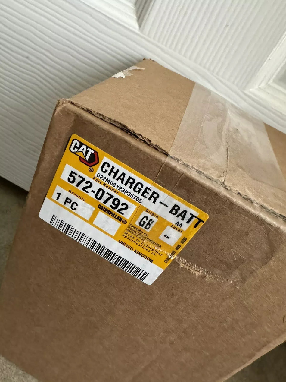 CAT 572-0792 Charger-Batt (New in Box)
